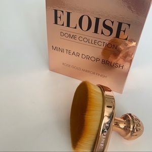 Eloise Mini Teardrop Brush